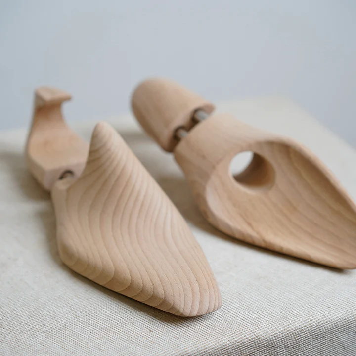 Shoe Trees – 1